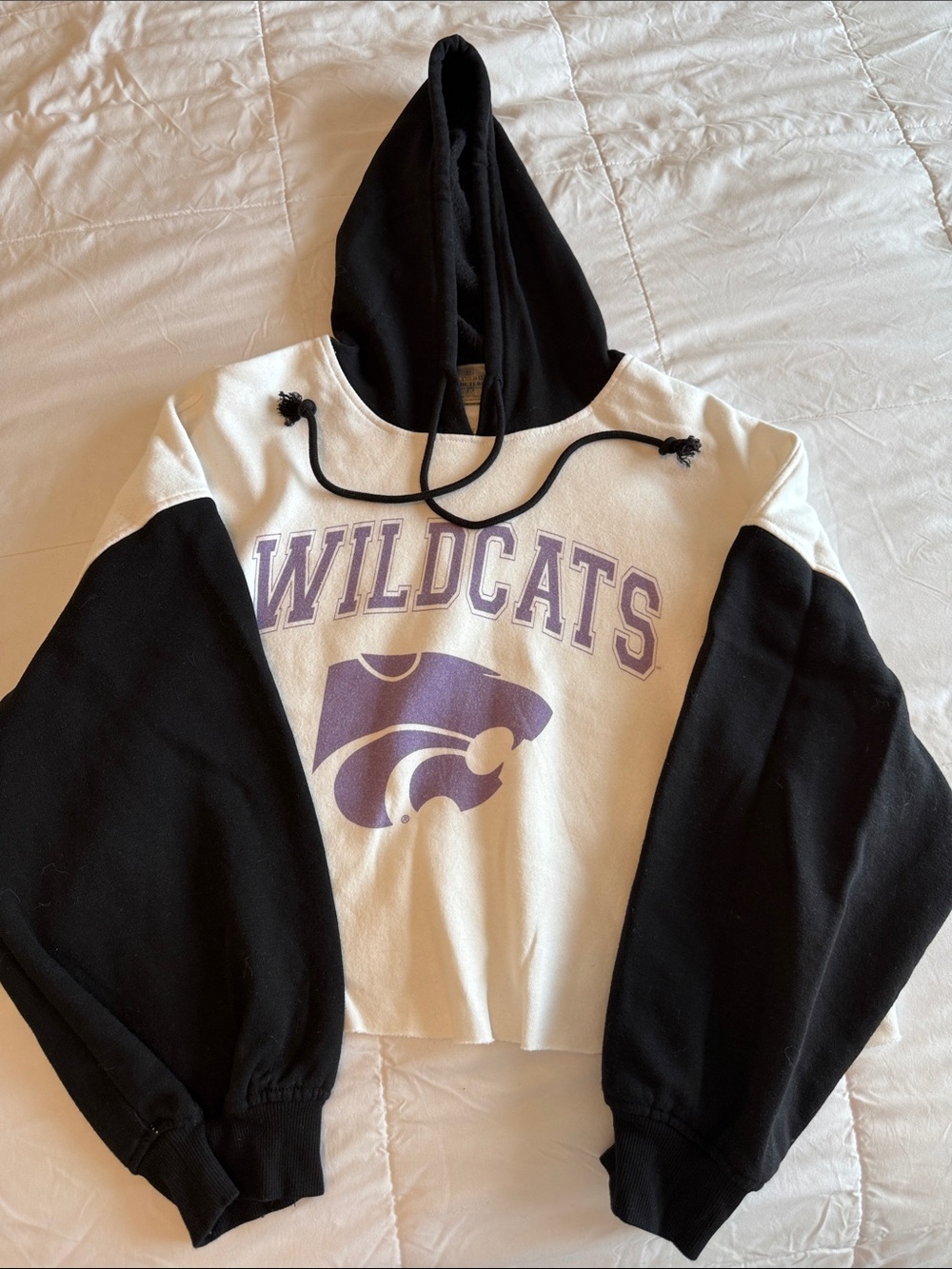 K-State Wildcats Graphic Hooded Crop Top - Black & White